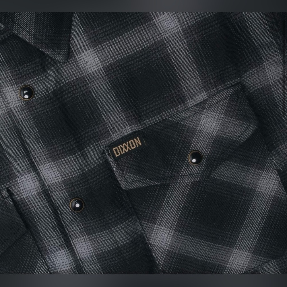 DIXXON The Continental Black and Gray Plaid Button Down Long Sleeve NWT - Picture 3 of 4